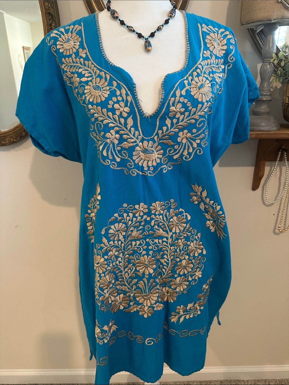 Embroidered Mexican Turquoise Floral Tunic Top/Dress. Size M